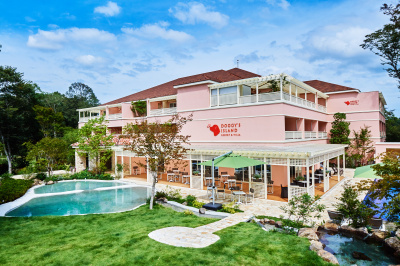 【小谷流の里 ドギーズアイランド】愛犬と泊まれる！千葉の人気リゾート｜完全ガイド