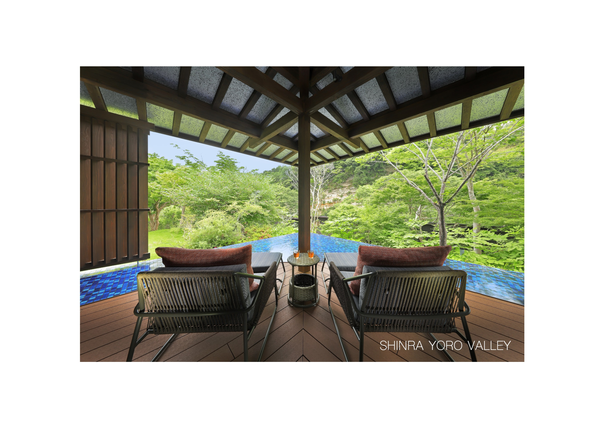 ゆっくりと流れる時間の中で、心ほどけるひととき。大自然に癒やされる非日常デート。