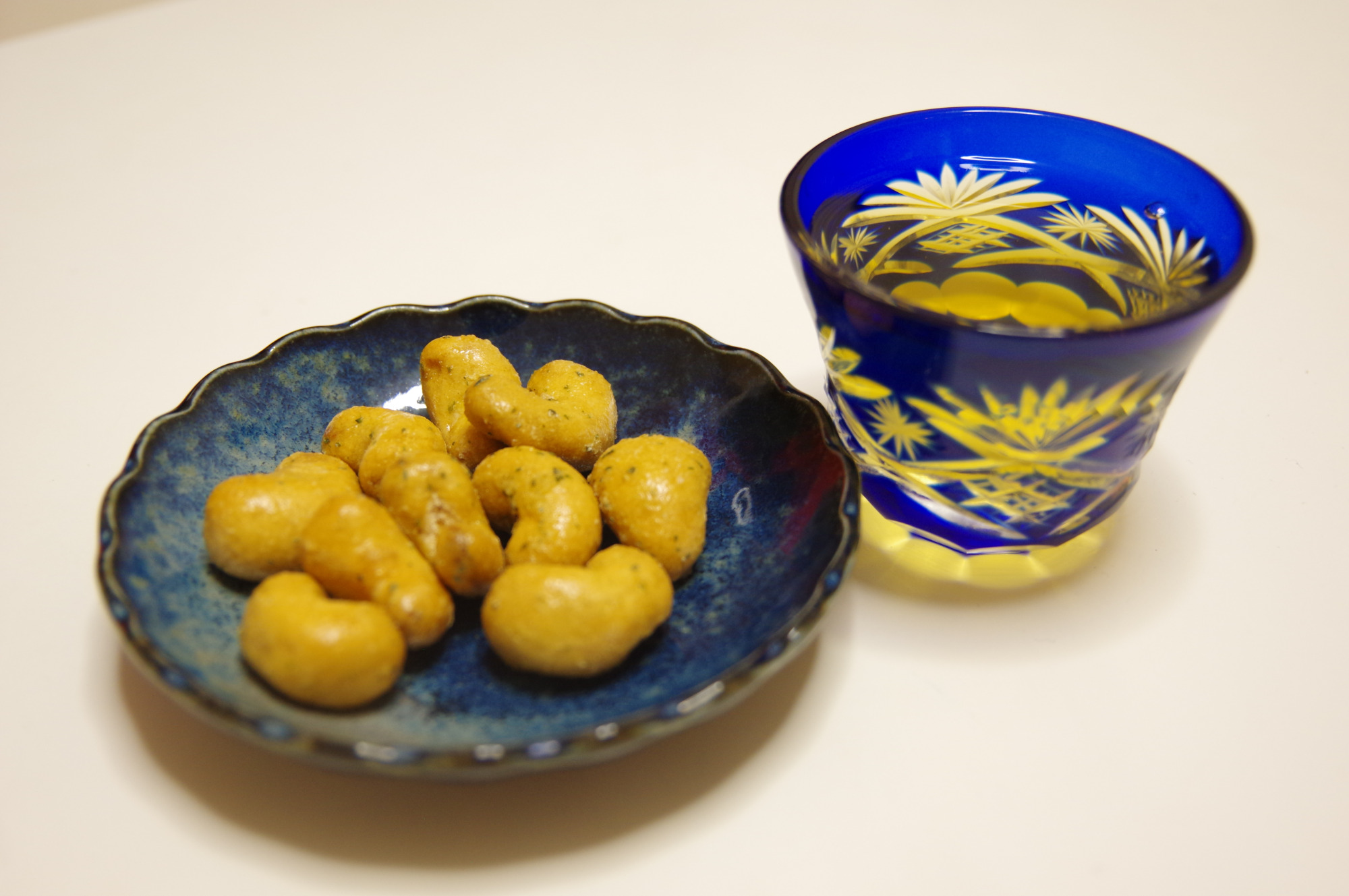 白みりんわさびカシューナッツとリキュール「本直し」