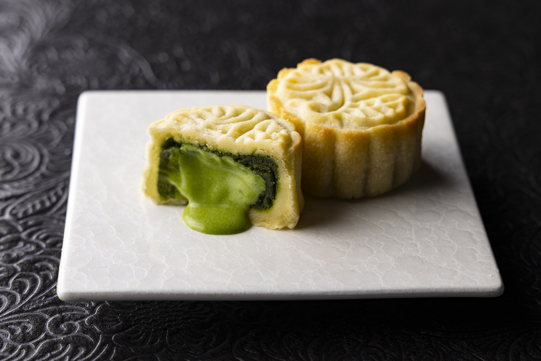フォンダンショコラのような抹茶の月餅