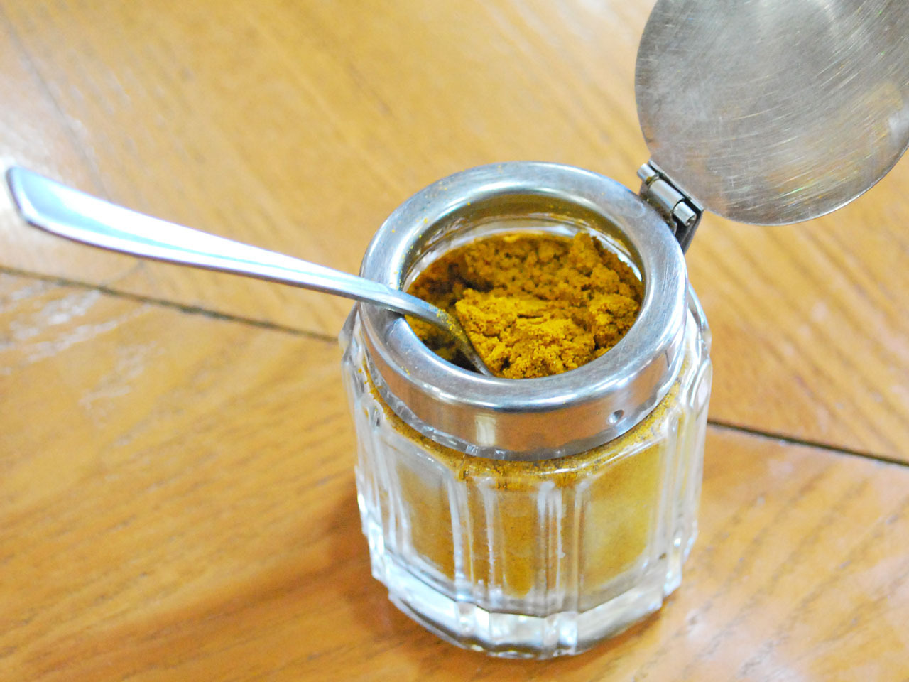 カレー粉は別添え！お好みでかけてお召し上がりください