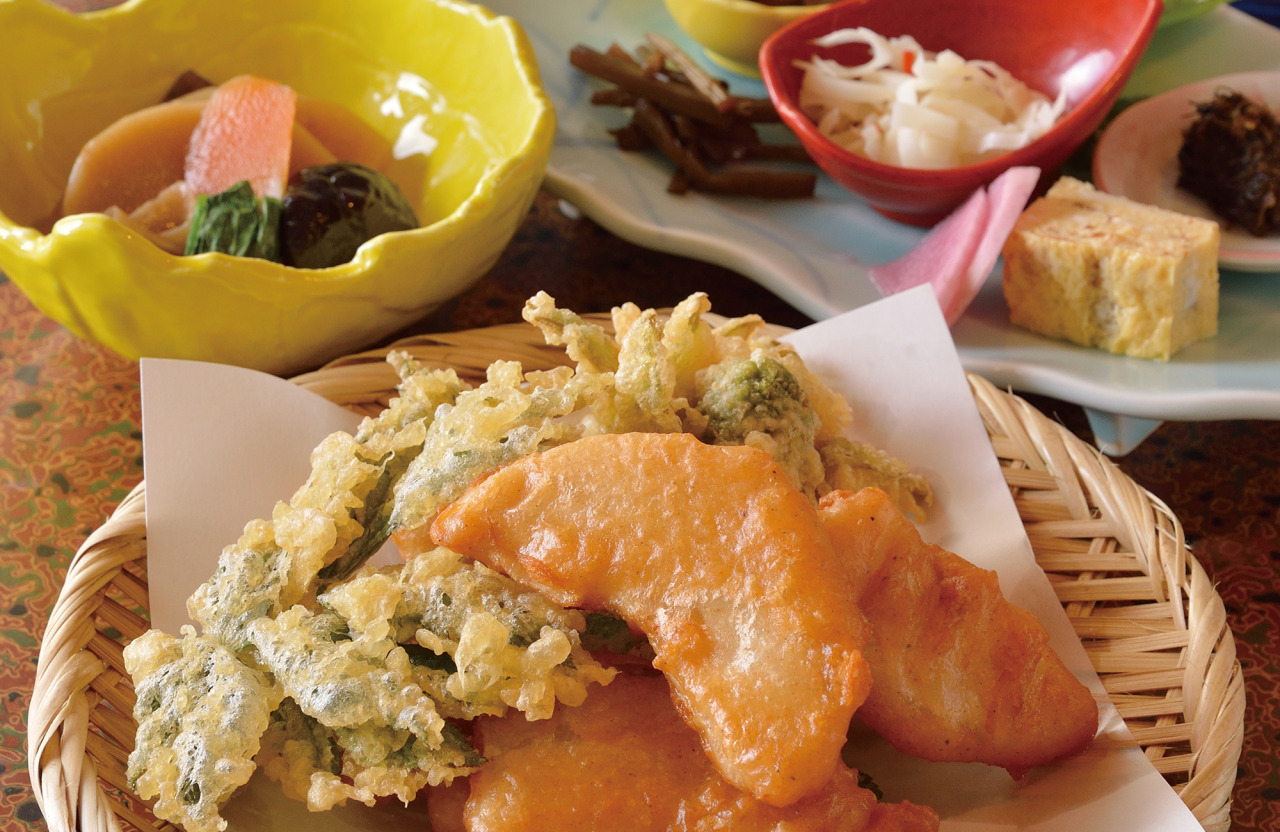 たけのこ唐揚げ定食