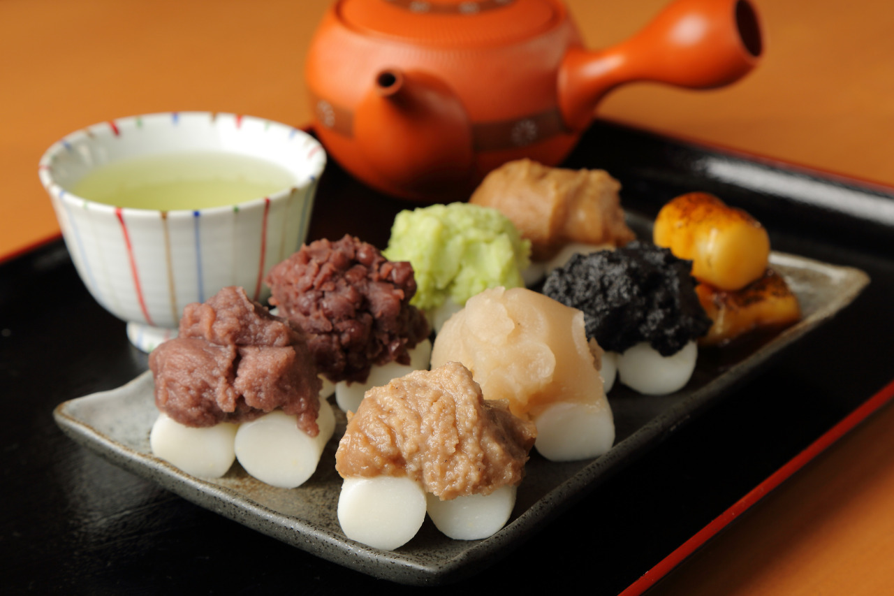 房州里見だんご八種と美味しいお茶セット