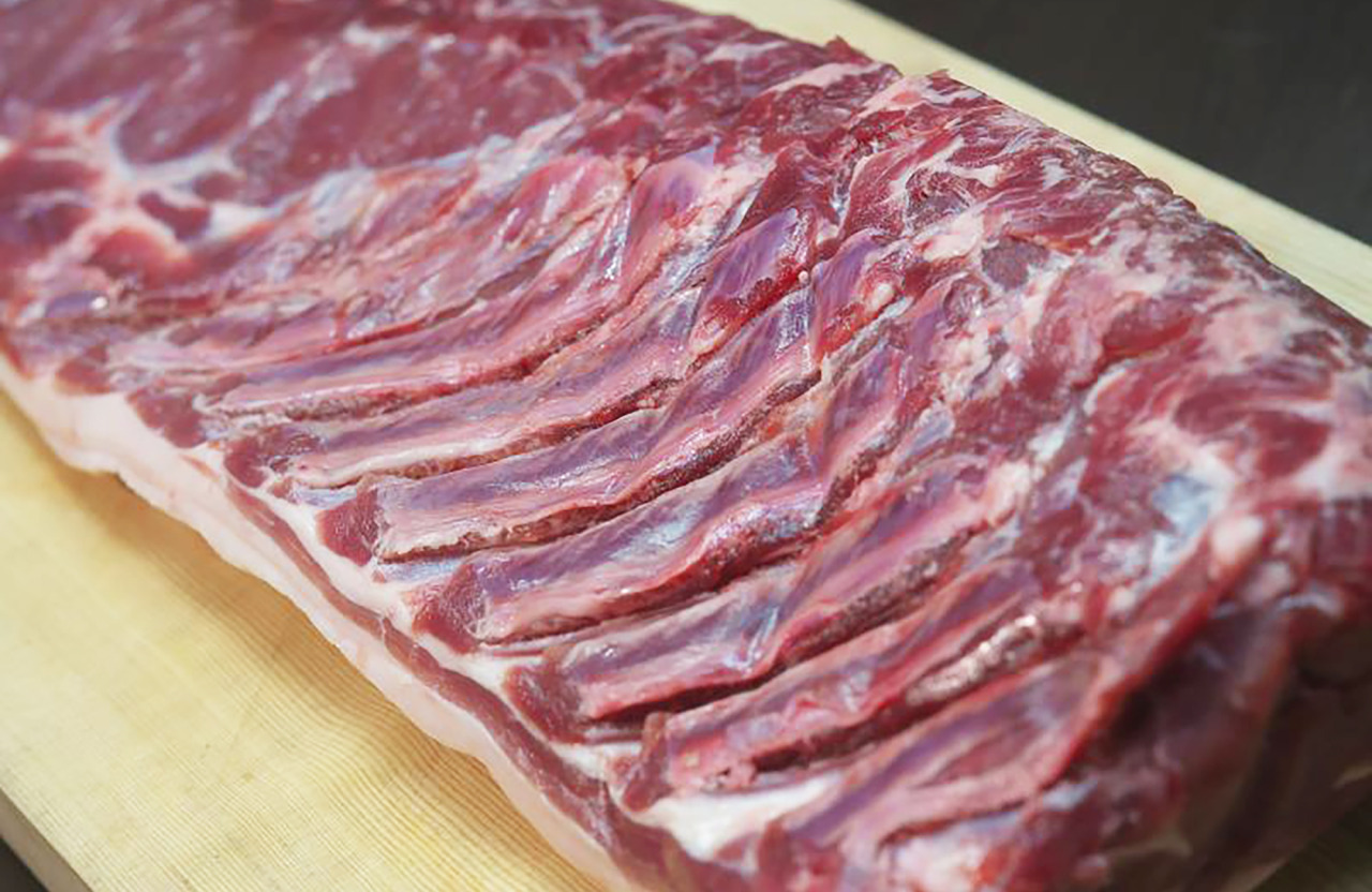 君津のイノシシを一頭買いして使用