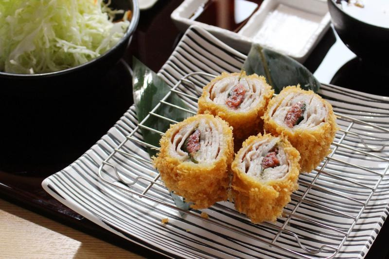 「梅しそミルフィーユかつ」