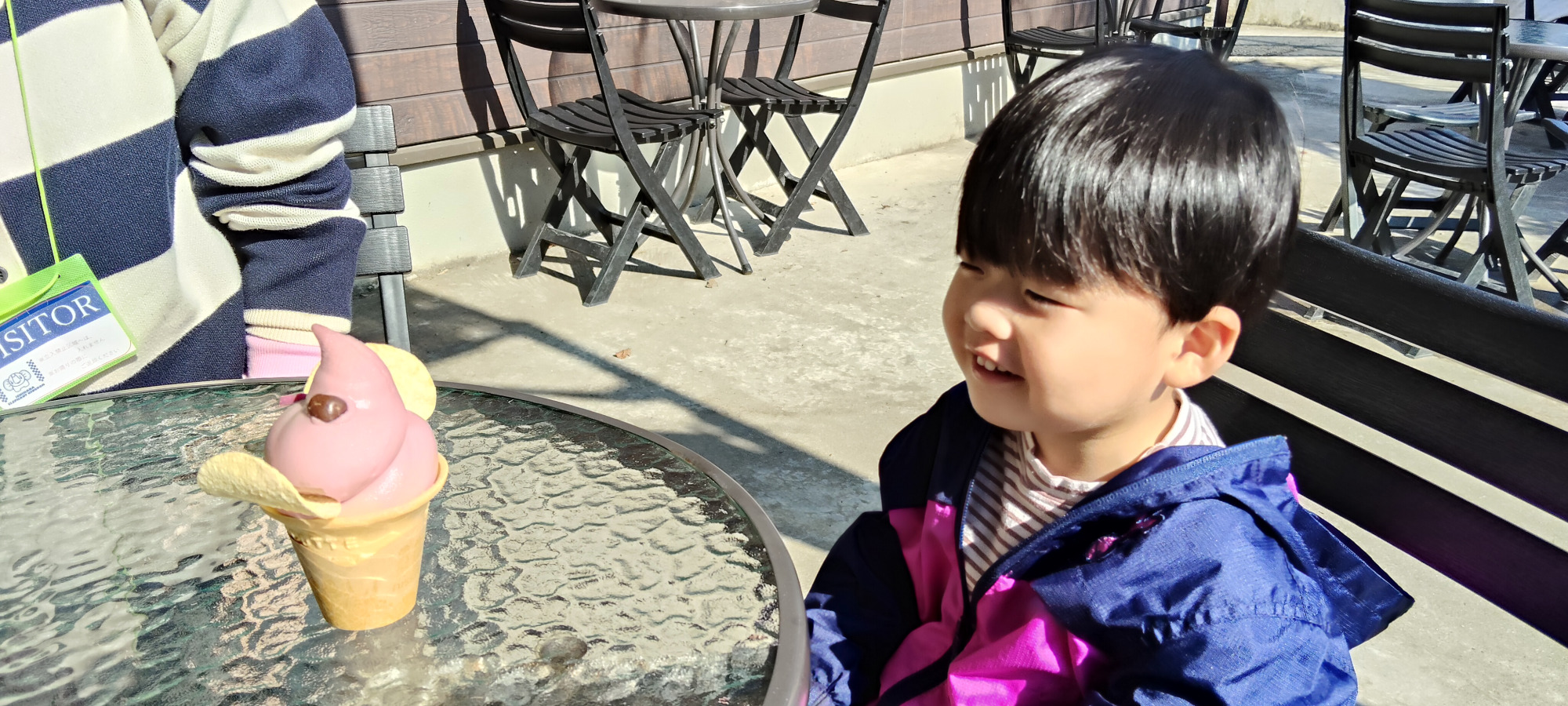 思わず笑顔になるキュートさです。