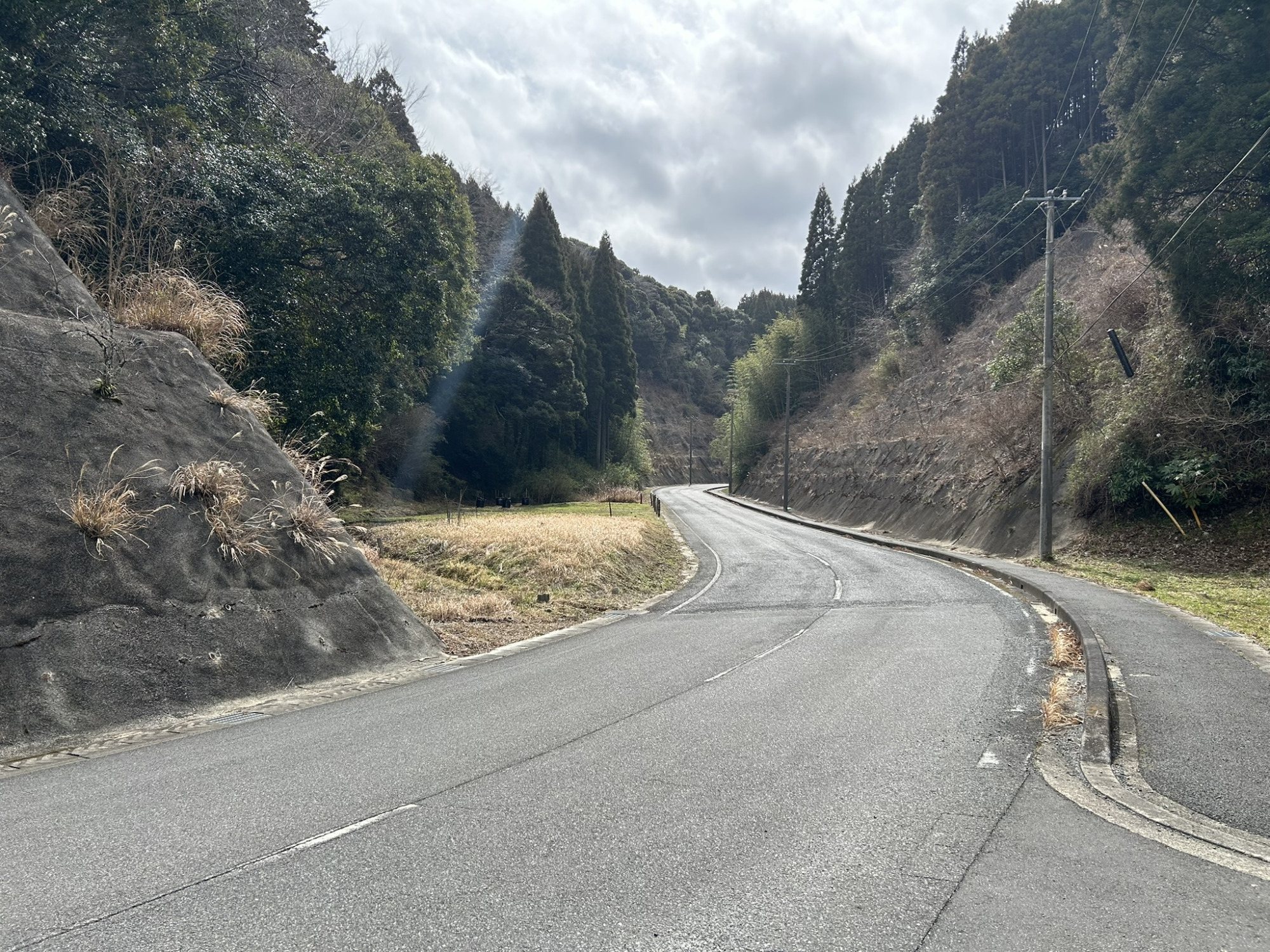 長南町周辺の起伏のある地形