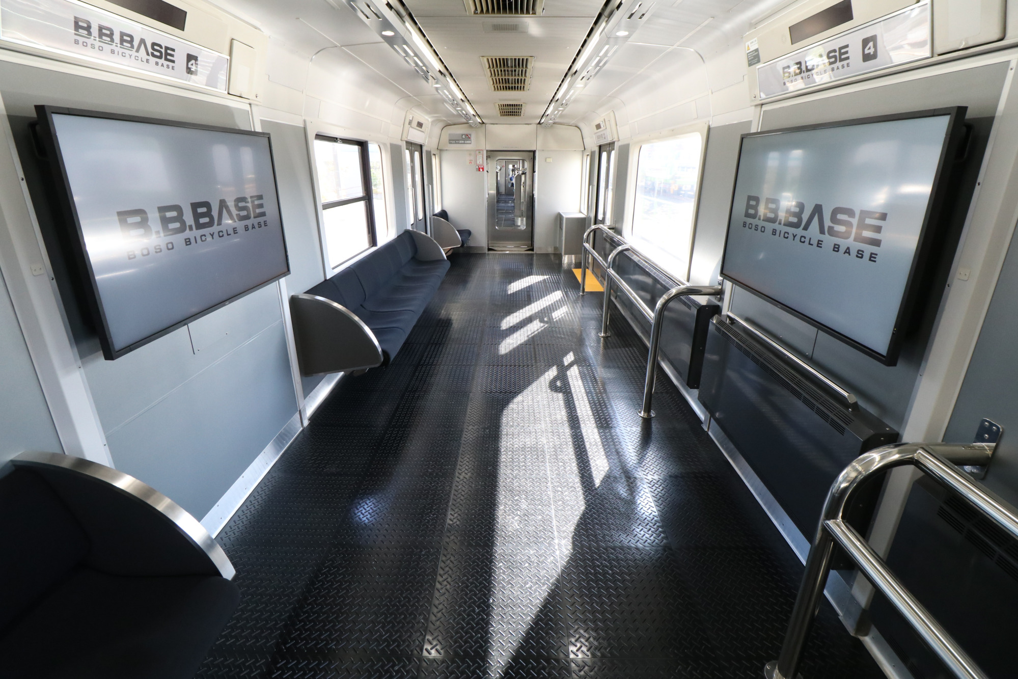 ゆったりとした車内スペース