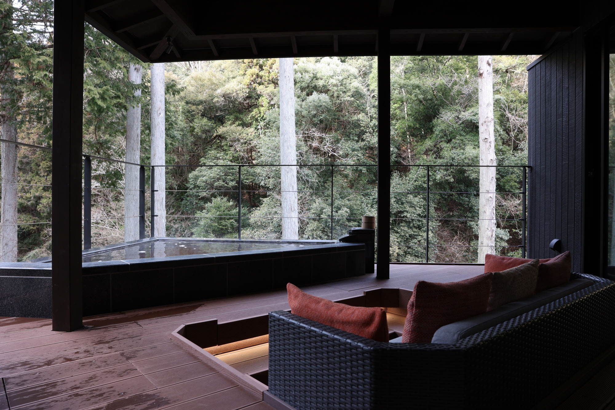 リバーパノラマルーム