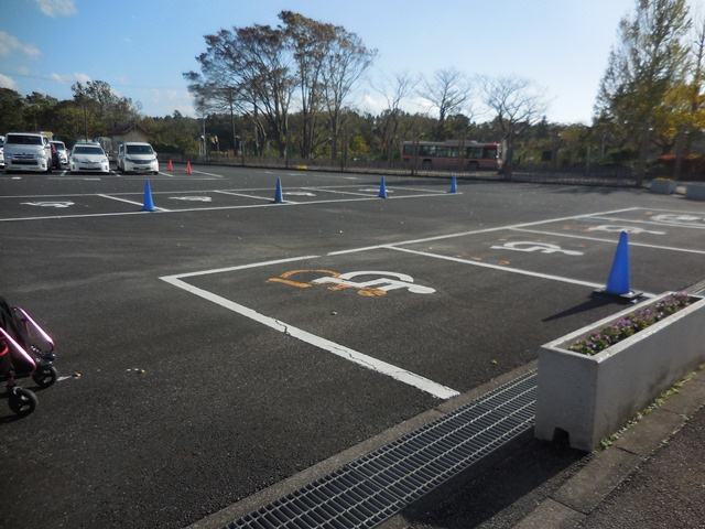 障害者用駐車場（優先駐車スペース）