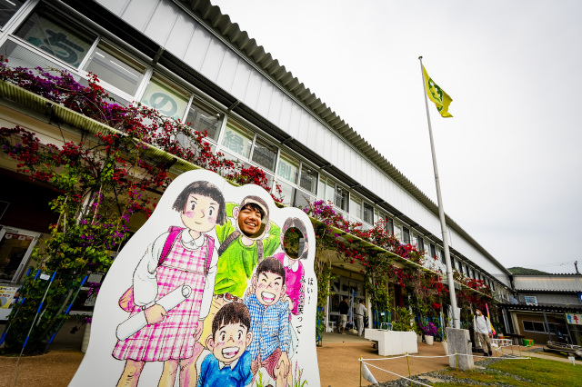 学校前顔出しパネル