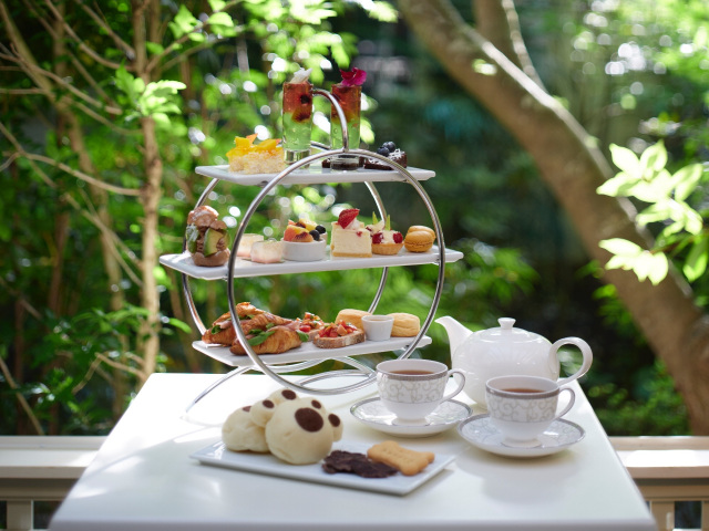 プールサイドカフェ