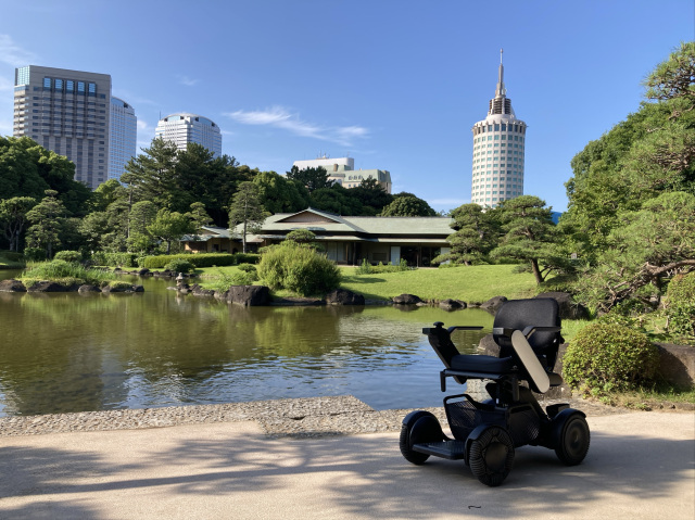 一人乗り用モビリティ「WHILL(ウィル)」のレンタル