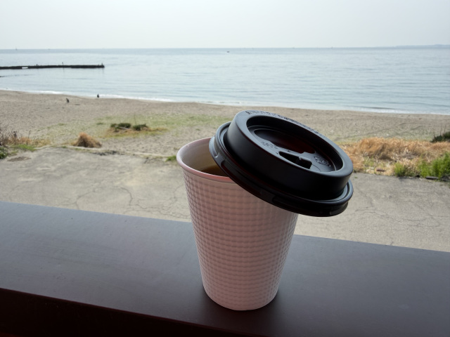 挽きたてホットコーヒー