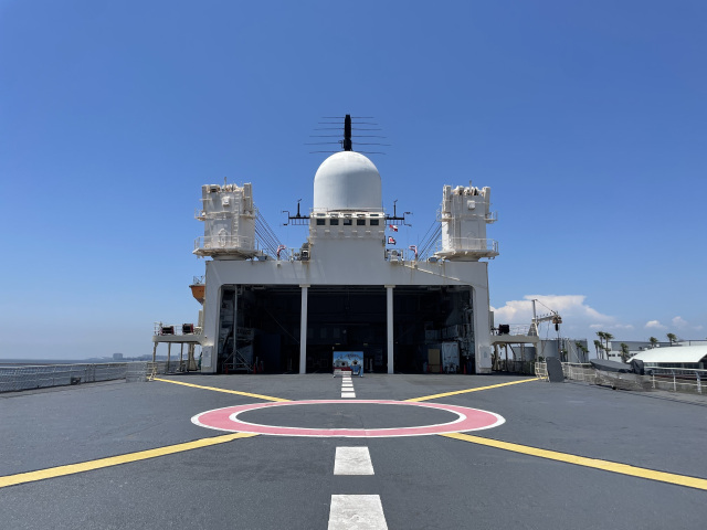 三代目の南極観測船SHIRASE5002