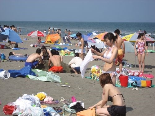 中里海岸(中里海水浴場)の外観
