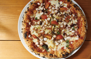 一番人気の地だこのピザ”ハマカナーヤ”
