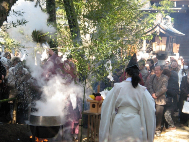 湯の花祭り／白幡天神社