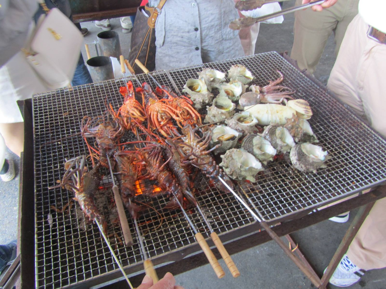 ちくら漁港朝市／千倉漁港前広場