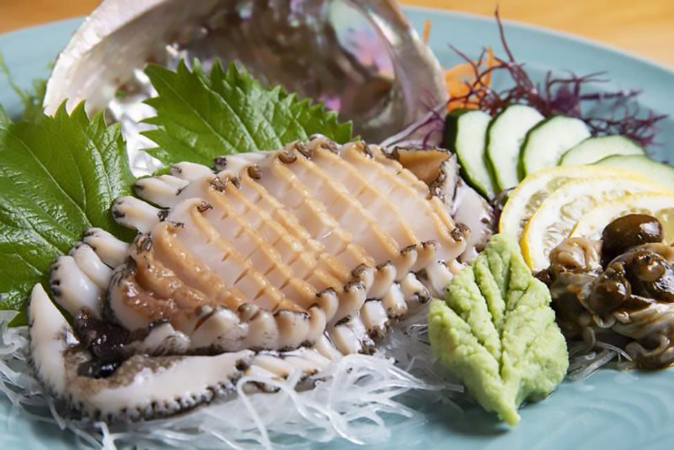 あわびの刺身
