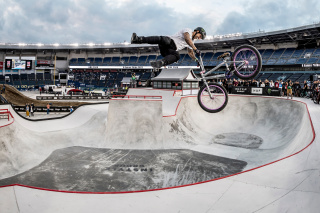 © Naoki Gaman / X Games