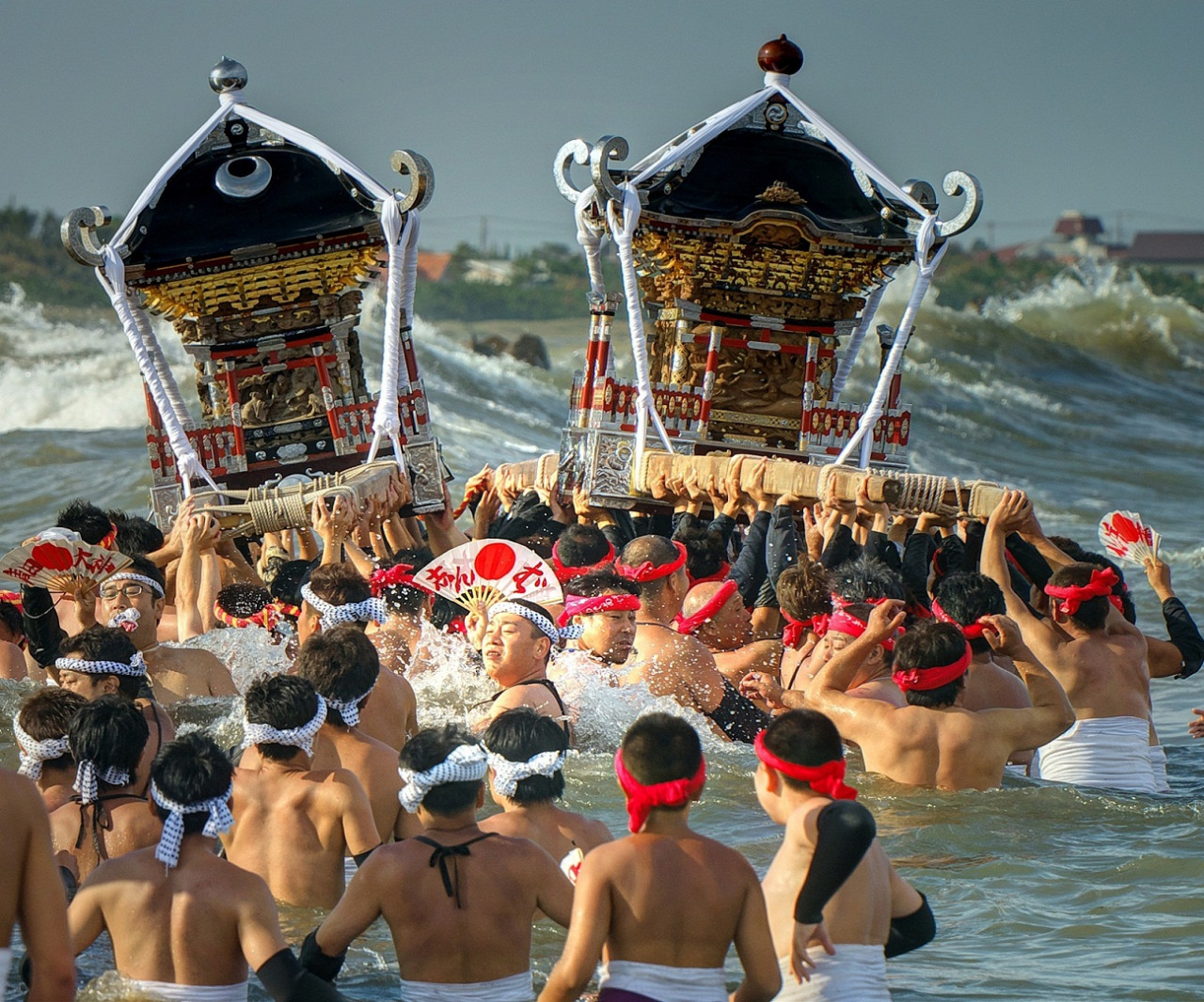 大原はだか祭り／大原海水浴場・大原小学校・大原中央商店街