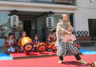 佐倉囃子の上演