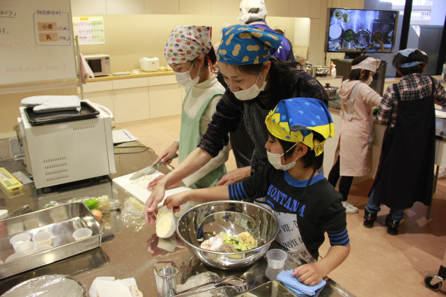 海の恵みを味わおう「うどん海苔ボナーラ」／ふなばし三番瀬環境学習館