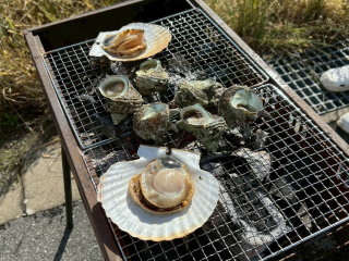 富津シーサイドマルシェの様子（浜焼き1）