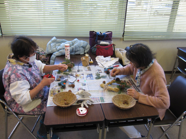 クリスマスリースを作ろう／内浦山県民の森