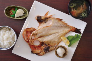 銚子つりきん め干物定食